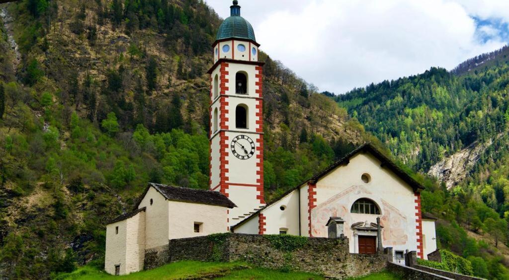 Hotel Soazza Kültér fotó