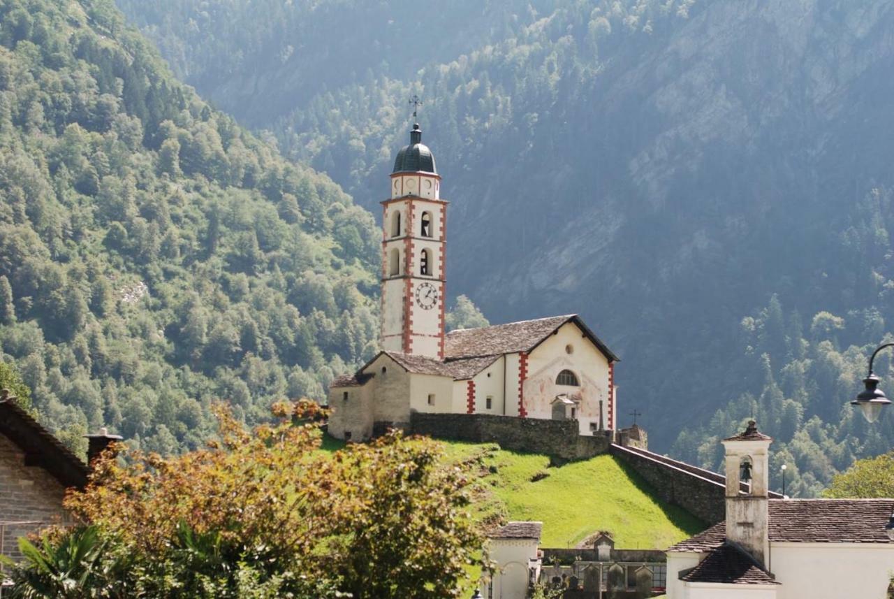 Hotel Soazza Kültér fotó
